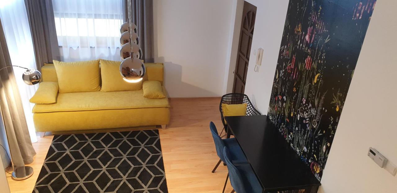 Grand Paradise Apartman Miskolc Ngoại thất bức ảnh