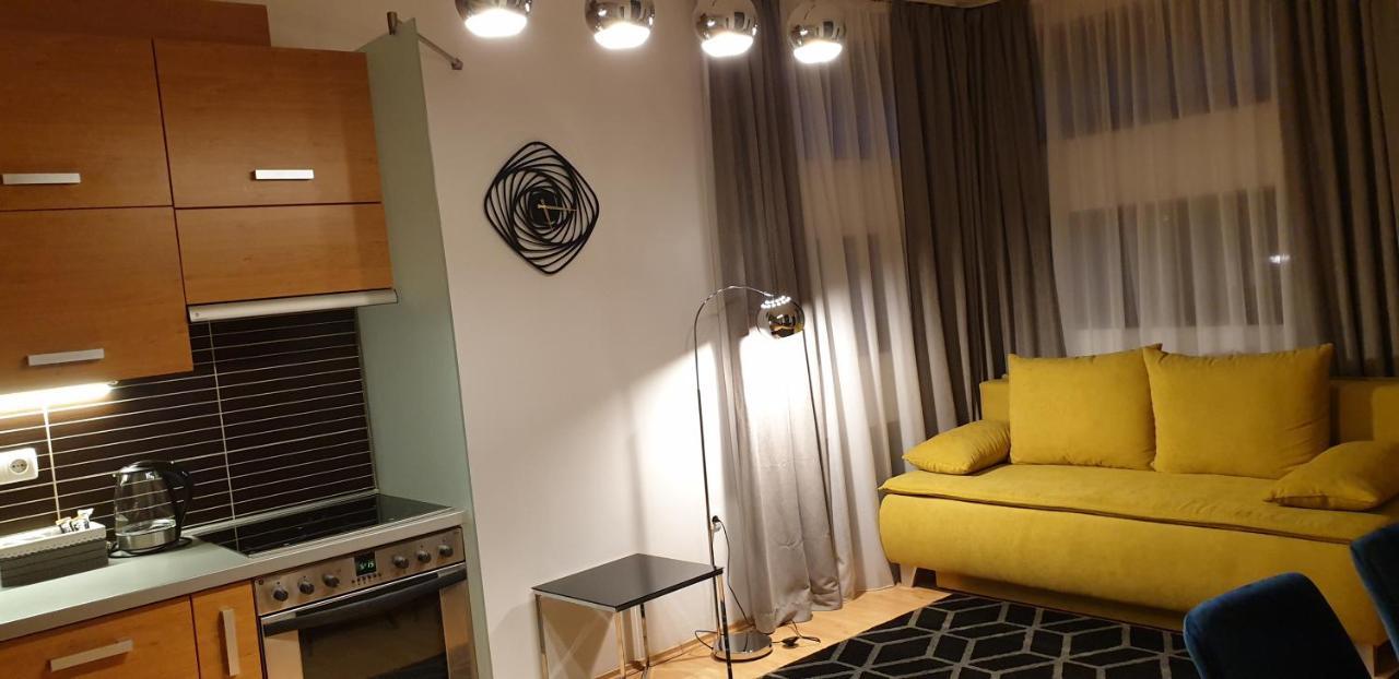Grand Paradise Apartman Miskolc Ngoại thất bức ảnh