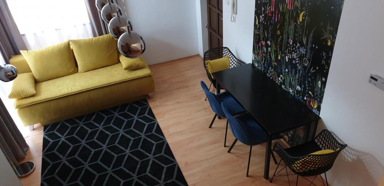 Grand Paradise Apartman Miskolc Ngoại thất bức ảnh